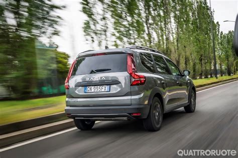 Dacia Jogger Ibrida La Prova Consumi Interni Autonomia E Anteprima