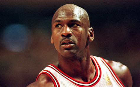 Michael Jordan - Biography and Facts