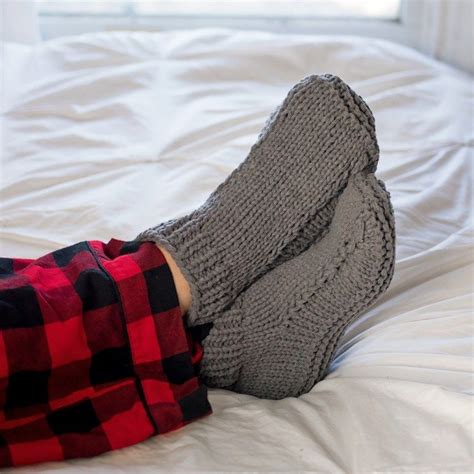 Easy Flat Knit Slippers For Men Gina Michele In 2021 Mens Slippers