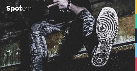 Instagram bvdlvd: Clothes, Outfits, Brands, Style and Looks | Spotern