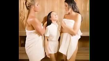 transexual trío XVIDEOS