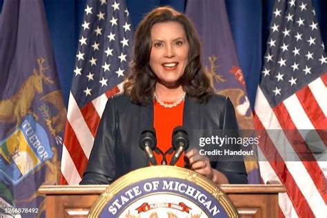 Gretchen Whitmer Photos and Premium High Res Pictures - Getty Images