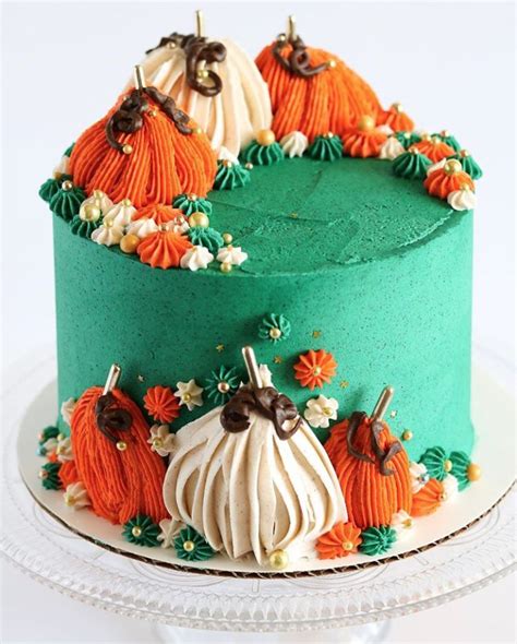 Beautiful Buttercream Pumpkin Cakes Find Your Cake Inspiration