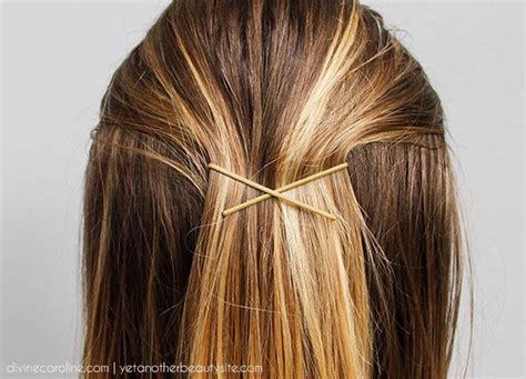 How To Use Bobby Pins A Beginner S Guide More Colored Hair Tips