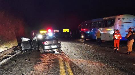 Acidente Entre Carro E ônibus Deixa Mulher Ferida Na Mg 050 Em Itaúna