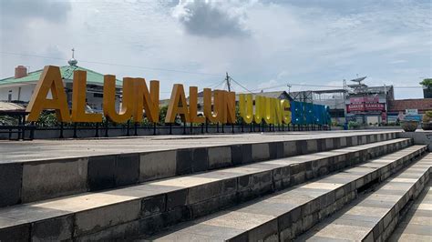 Ujungberung Siap Siap Macet Hari Ini Ada Upacara Bendera Dan Karnaval