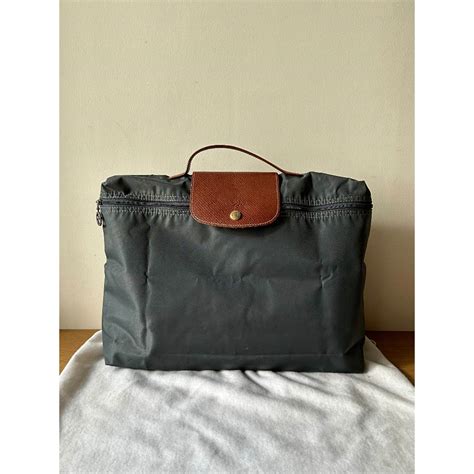 Used Longchamp Briefcase เจาของขายเอง ขายตามสภาพ ของแท 100