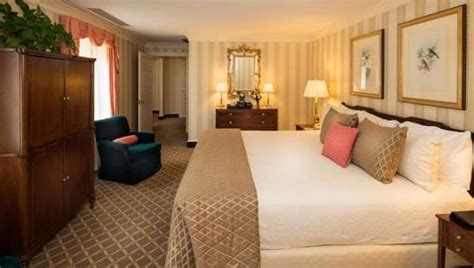 Guest Rooms & Suites at Williamsburg Inn - Colonial Williamsburg