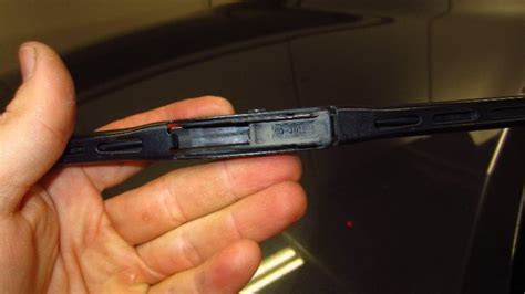 Kia Sorento Windshield Wiper Blades Replacement Guide