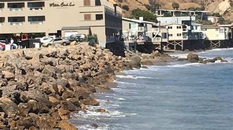 Carbon Beach Club Restaurant (The Dining Room) @ Malibu Beach Inn ...