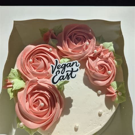 Vegan East Powderhorn Minneapolis United States Vanilla Floral Cake