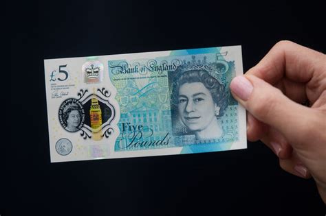 How Much Is Your £5 Note Really Worth Experts Claim You Could Be