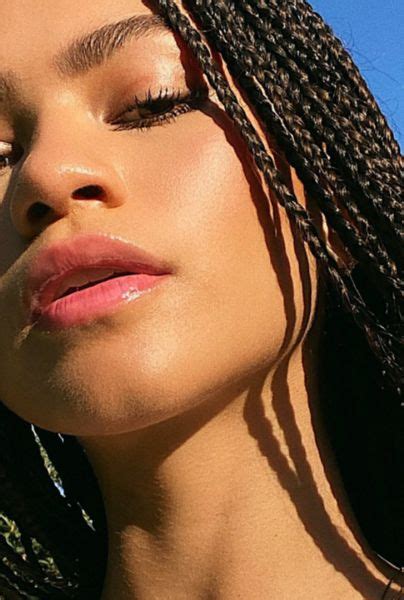 The 3 Step Nighttime Skincare Routine Zendaya Swears By KOKO COSMETICS