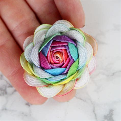 Diy Ric Rac Flowers Karen Kavett