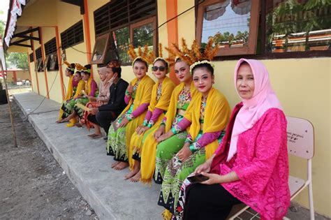 Linkungan Sekolah Smp Negeri 1 Tarik