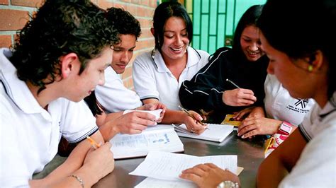 Mejorar la flexibilidad calidad y equidad de la educación media