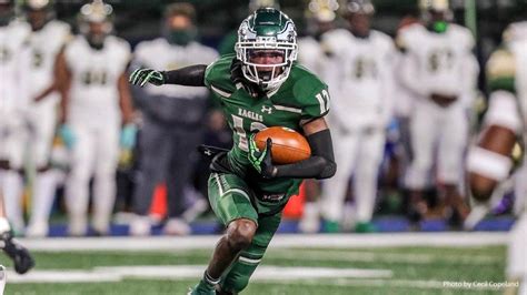 MaxPreps Top 25 High School Football Scores Travis Hunter No 3