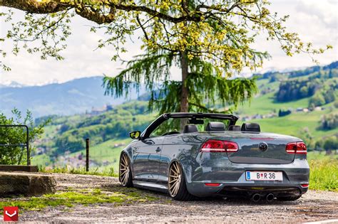 Sleek Convertible VW EOS Faintly Redesigned — CARiD.com Gallery