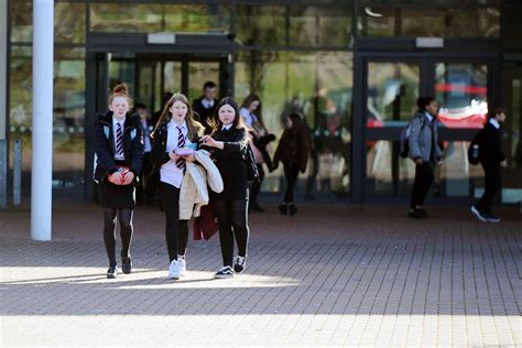 Falkirk Council Schools Remain Closed