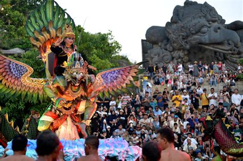 Atraksi seni budaya Bali bagi wisatawan | ANTARA Foto