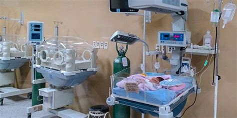 La Nación Nuevas incubadoras en el área neonatal