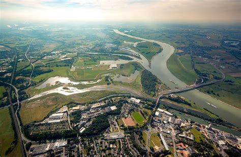 Luftaufnahme Wesel Fluß Delta und Strom Mündung des Flusses Lippe