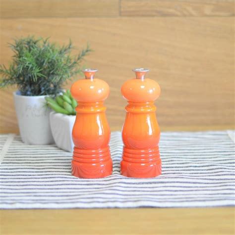 Le Creuset Petite Salt And Pepper Mill