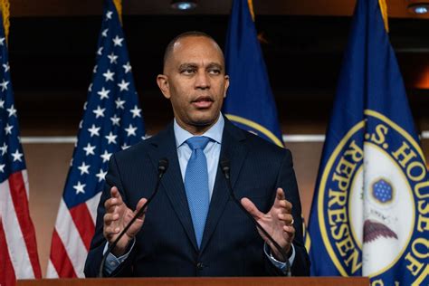 Hakeem Jeffries Makes History as First Black Party Leader in Congress ...