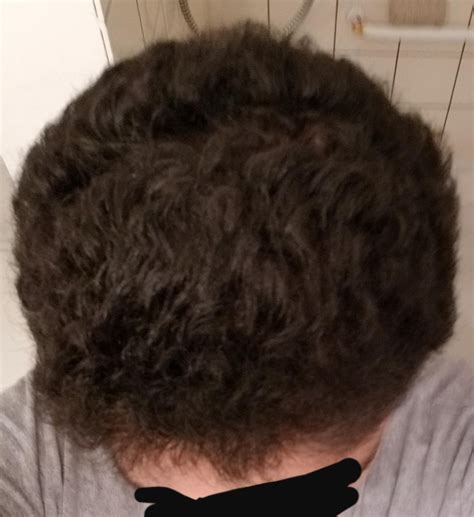 haircut for frizzy hair 14