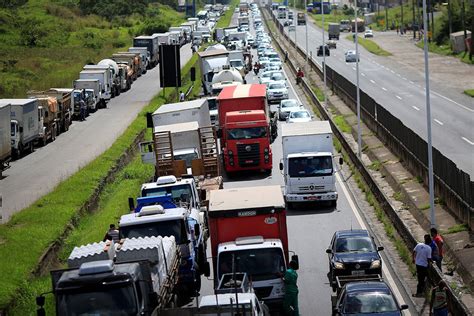 Motoristas têm novos prazos para regularizar exame toxicológico O