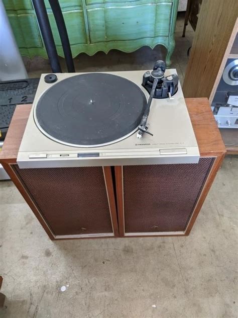 Vintage Pioneer Turntable w/ 2 Pioneer Speakers | Live and Online ...