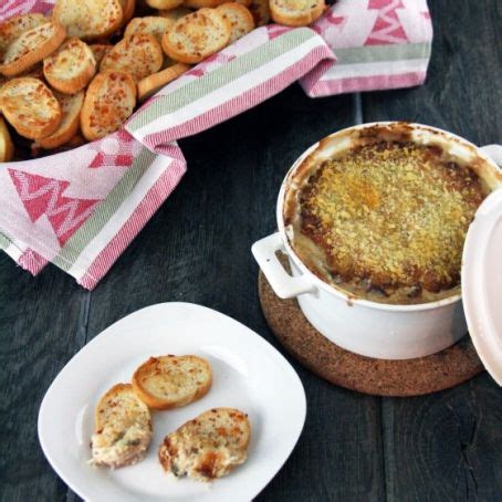 Cheesy Hot Crab Dip Recipe