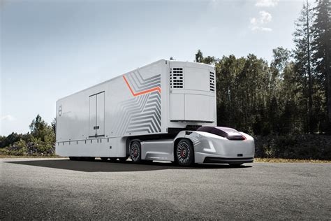 Volvo Trucks Presents Future Transport Solution With Autonomous