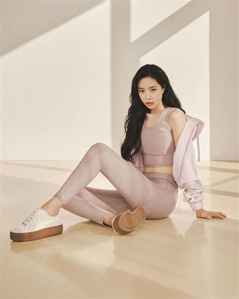 Naeun Tvn P Kpop Fashion Outfits