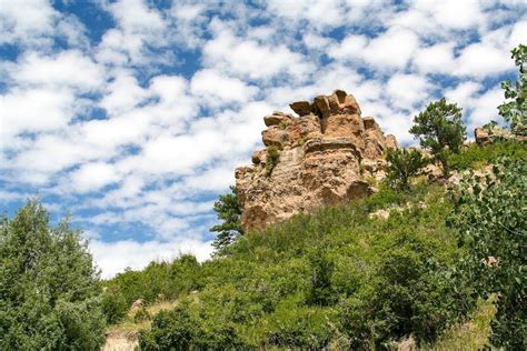 Discover The Best Hiking Trails Near Colorado Springs In Castlewood