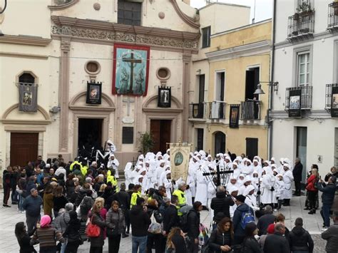 Le Processioni Della Settimana Santa A Cagliari