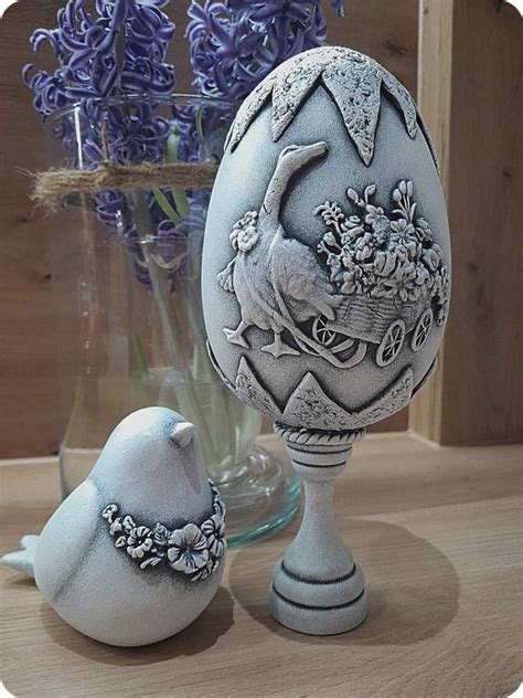 Pin By Stella Lysandrou On Easter Egg Art Egg Shell Art