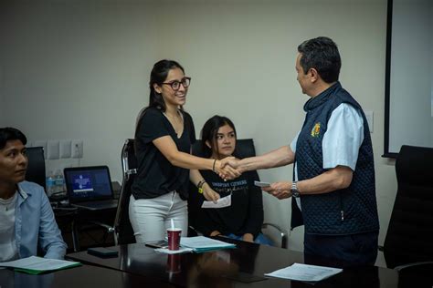 La Universidad Michoacana de San Nicolás de Hidalgo entrega ayuda