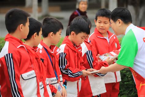 学雷锋 做好人 番禺沙湾街义工联青少年服务总队开展主题活动