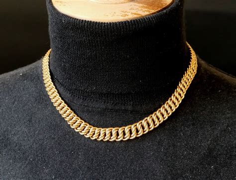 Proantic: 18k Gold Necklace