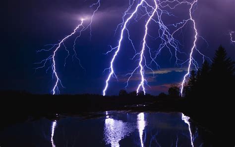 36 HD Lightning Storm Wallpapers WallpaperSafari