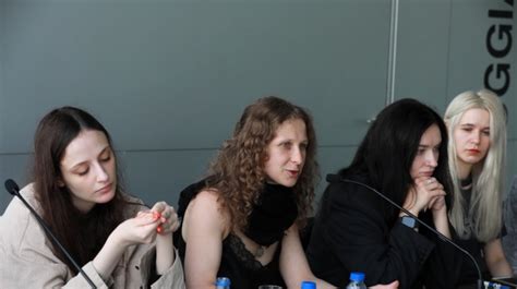 Μέλος των Pussy Riot μπήκε σε λίστα καταζητούμενων Athens Voice