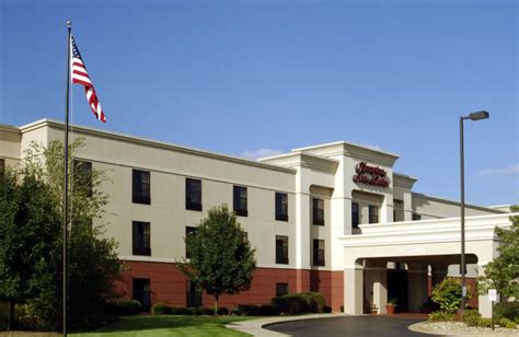 Hampton Inn & Suites Kalamazoo-Oshtemo (Kalamazoo, MI) - Resort Reviews ...