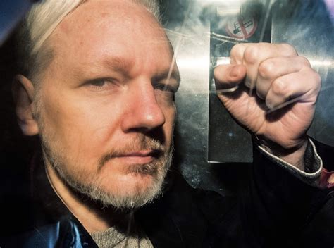 Whats Going On With Julian Assange Everything You Need To Know Dazed