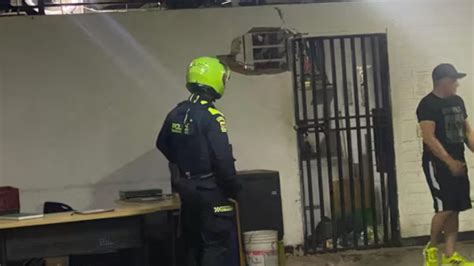 Intento de fuga de reclusos en una estación de policía en Medellín