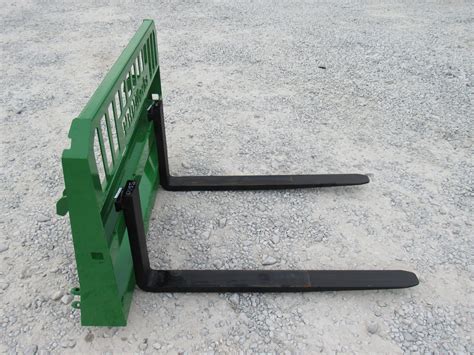 Heavy Duty Pallet Fork Frame With 48″ 5500 Pound Pallet Forks Fits