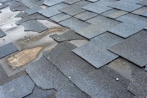 How To Replace Or Repair Missing Or Damaged Shingles