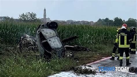 Incidente Frecce Tricolori Morta Una Bambina Di 5 Anni Come Stanno I