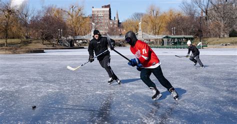 Brutal Cold Sweeps Across New York And New England The New York Times