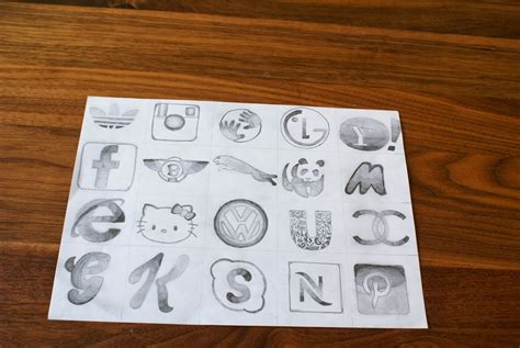 Be Creative Tekening Logos